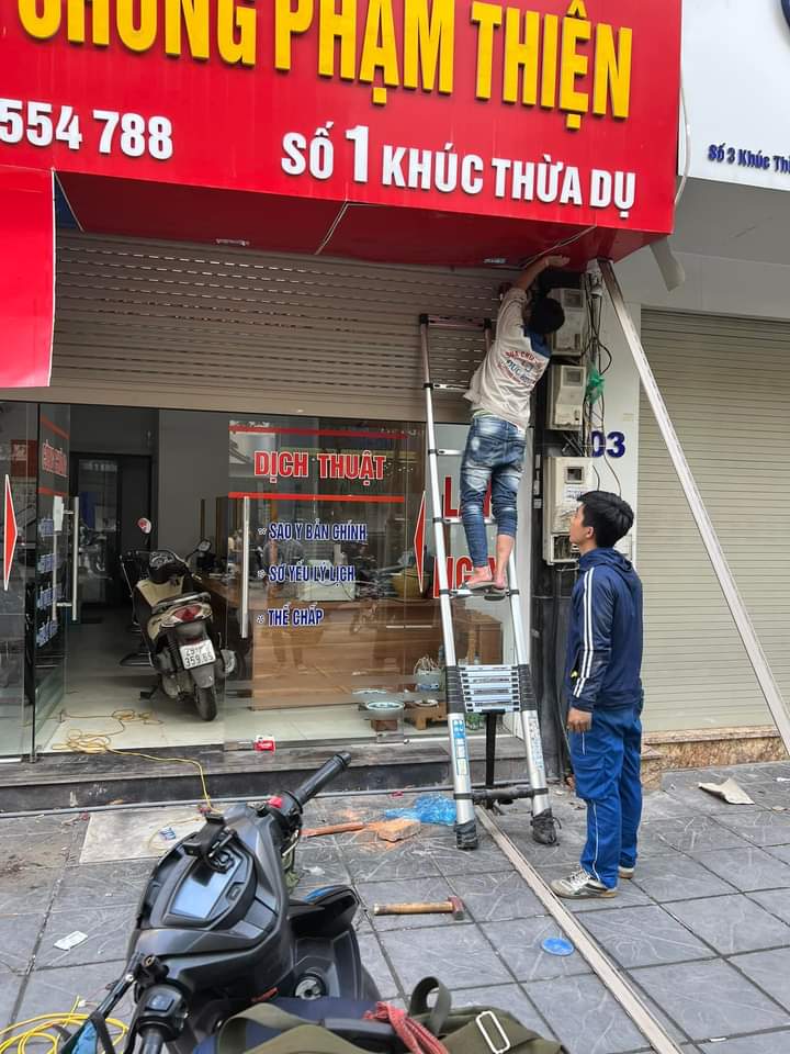 Cửa Cuốn Đức Việt Door